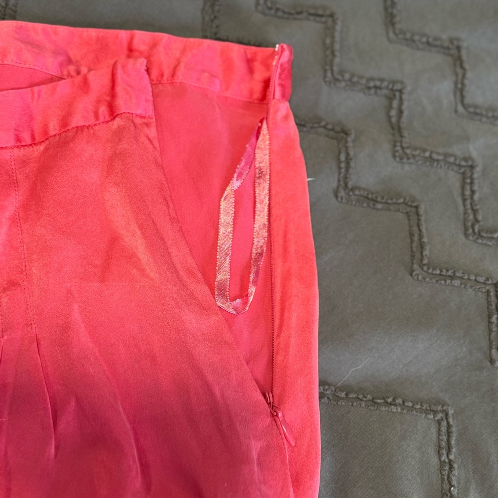 Kenneth Cole New York Pink Pleated Silk Skirt | US 4 - Picture 7 of 7